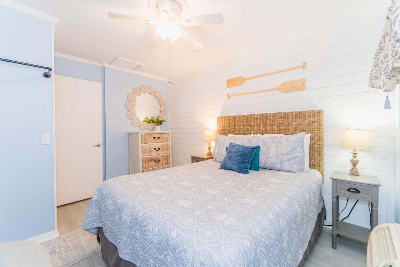 Stunning Views!!-Oceanfront Villa-Heated Pool-Private Balcony-Tiki Bar-Walk To Coligny Plaza ฮิลตันเฮดไอส์แลนด์ ภายนอก รูปภาพ