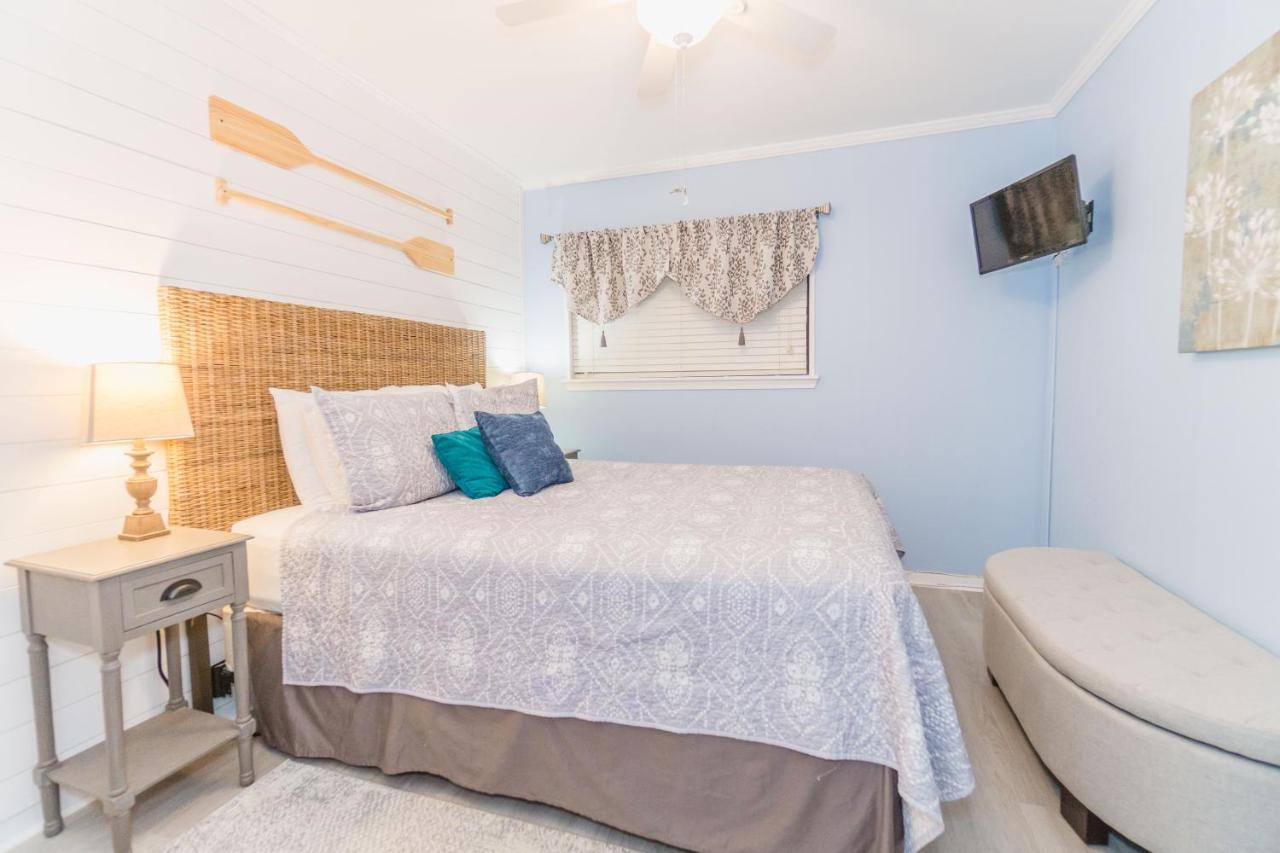 Stunning Views!!-Oceanfront Villa-Heated Pool-Private Balcony-Tiki Bar-Walk To Coligny Plaza ฮิลตันเฮดไอส์แลนด์ ภายนอก รูปภาพ